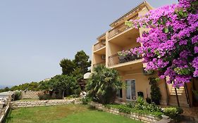 Apartments Edita & Robert